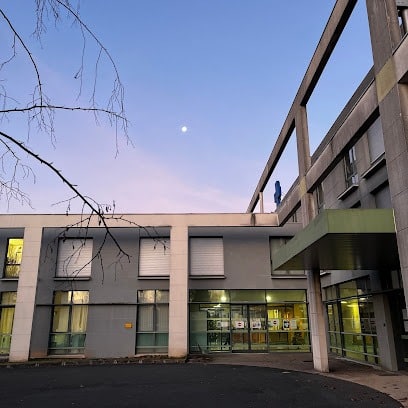 Façade de la Polyclinique du Grand Cognac